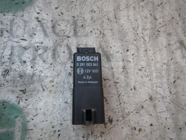 Przekaźnik świec żarowych 96440063 OPEL