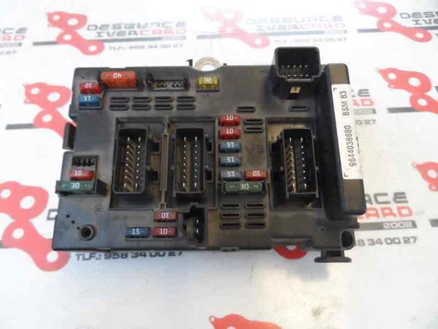 Skrzynka bezpieczników 9644038680 PEUGEOT