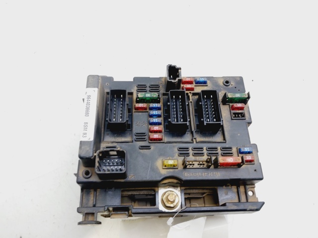 Skrzynka bezpieczników 9644038680 PEUGEOT