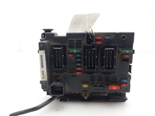 Skrzynka bezpieczników 9644038680 PEUGEOT