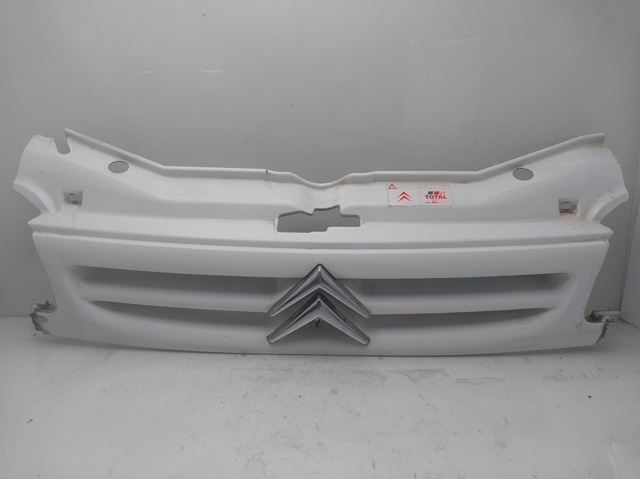 Atrapa chłodnicy 9644758177 PEUGEOT