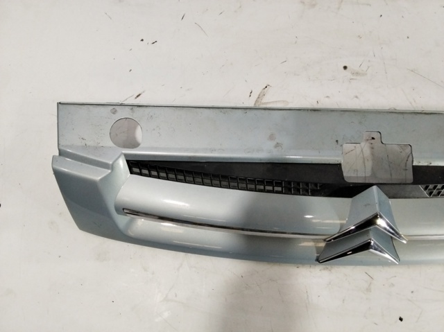 Atrapa chłodnicy 9644758177 PEUGEOT