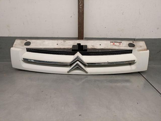 Atrapa chłodnicy 9644758177 PEUGEOT