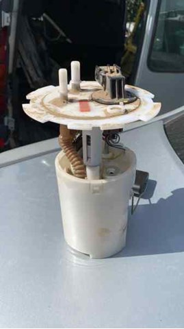 Moduł pompy paliwowej z czujnikiem poziomu paliwa 96447642 GM