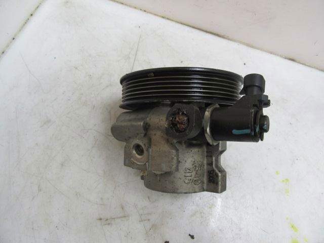 Pompa wspomagania hydraulicznego kierownicy 96451461 GM