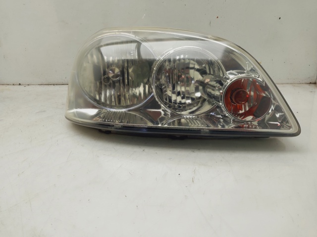 Reflektor prawy 96458810 GM