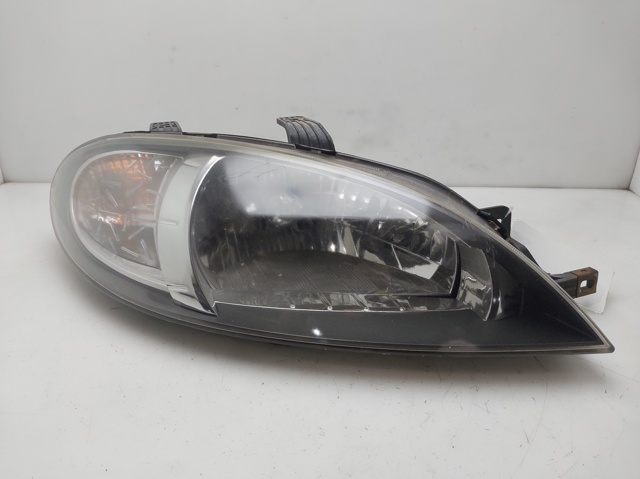 Reflektor prawy 96458812 GM
