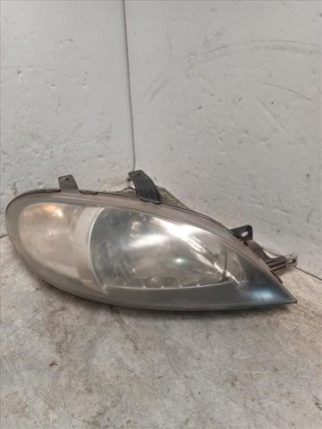 Reflektor prawy 96458812 GM
