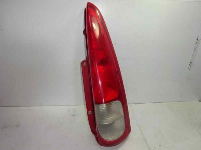 Lampa zespolona tylna prawa 96460014 GM