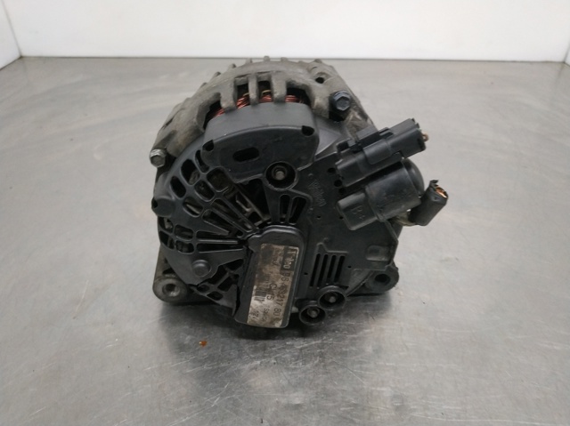 Alternator Peugeot 406