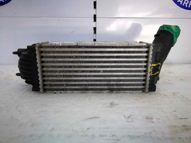 Chłodnica intercoolera 9646694680 PEUGEOT