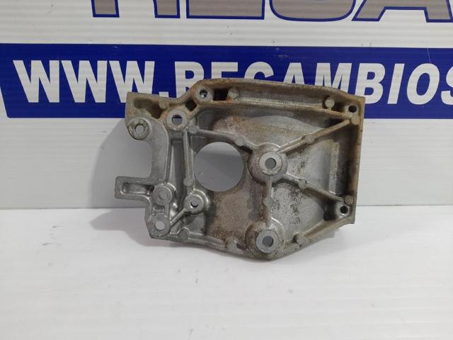 Wspornik alternatora 9646719580 MAZDA