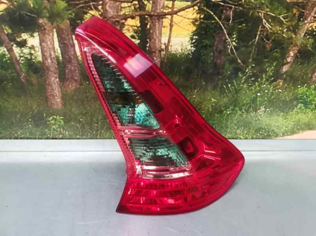 Lampa zespolona tylna prawa 9646801677 PEUGEOT