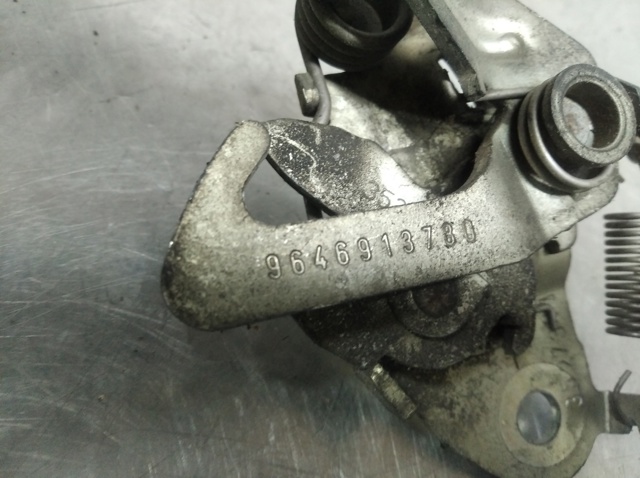 Zamek maski 9646913780 PEUGEOT