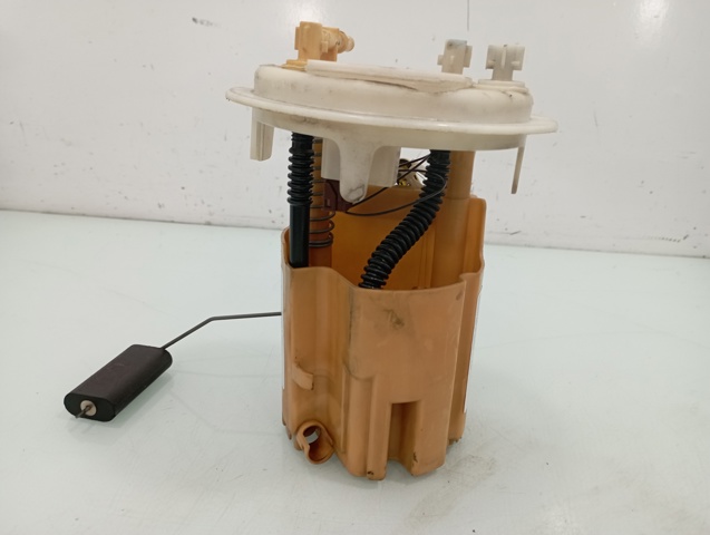 Moduł pompy paliwowej z czujnikiem poziomu paliwa 9647083480 PEUGEOT