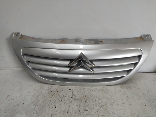 Atrapa chłodnicy 9647156577 PEUGEOT