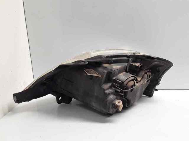 Reflektor prawy 9647214180 PEUGEOT