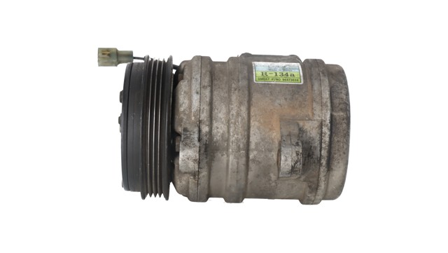 Sprężarka klimatyzacji 96473634 GM