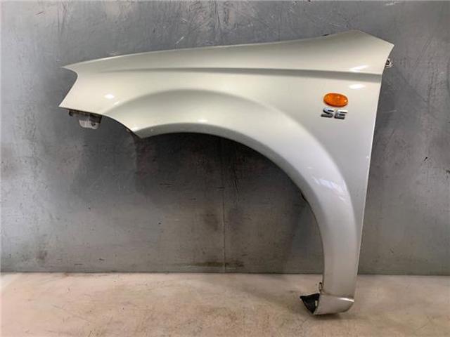Błotnik przedni lewy 96476573 GM