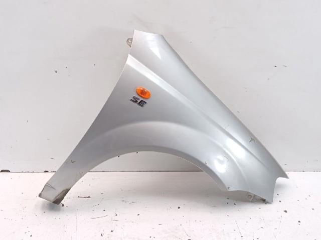 Błotnik przedni prawy 96476574 GM