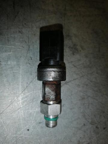 Czujnik ciśnienia bezwzględnego klimatyzacji Citroen C3 1 FC