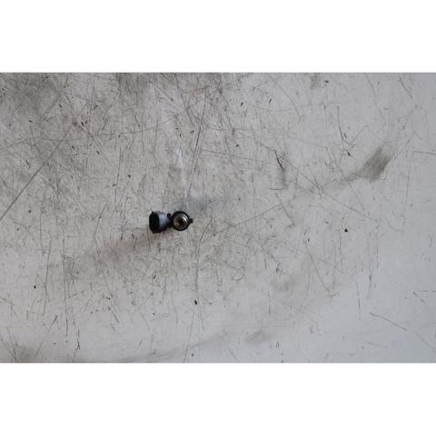 Wtryskiwacz paliwa 9648148580 PEUGEOT