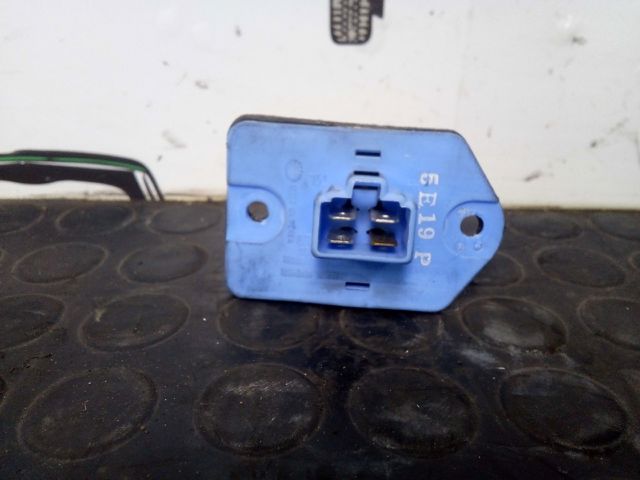 Rezystor wentylatora nagrzewnicy (ogrzewacza kabiny) Chevrolet Lacetti J200