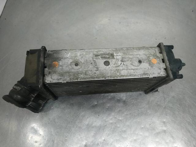Chłodnica intercoolera 9648551880 PEUGEOT