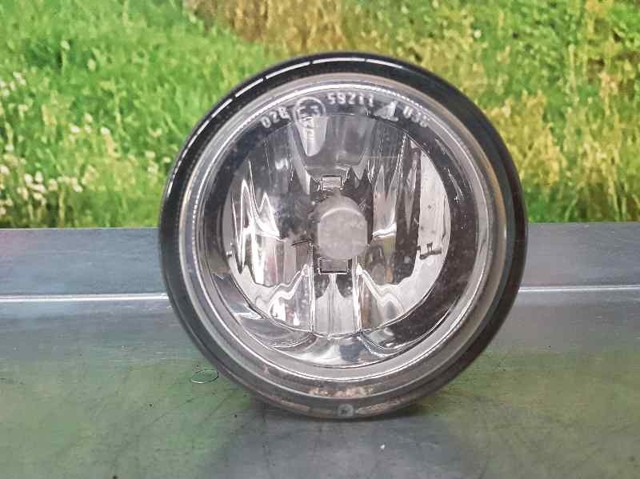Lampa przeciwmgielna lewa/prawa 9648947780 PEUGEOT