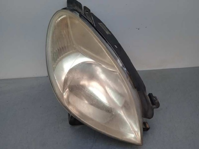 Reflektor prawy 9649557380 PEUGEOT