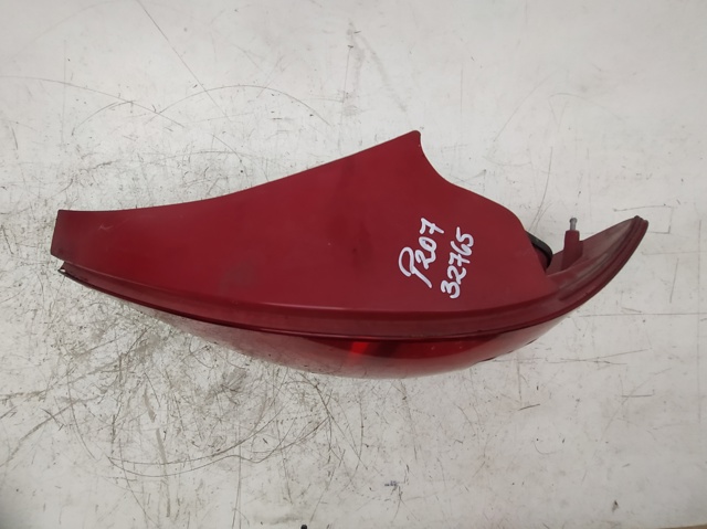 Lampa tylna Peugeot 207