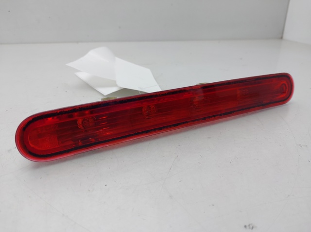 Lampa stop tylna dodatkowa 9649986880 PEUGEOT