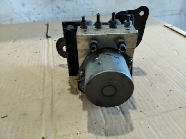 Sterownik ABS  hydrauliczny 9649988180 PEUGEOT