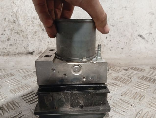 Sterownik ABS  hydrauliczny 9649988180 PEUGEOT