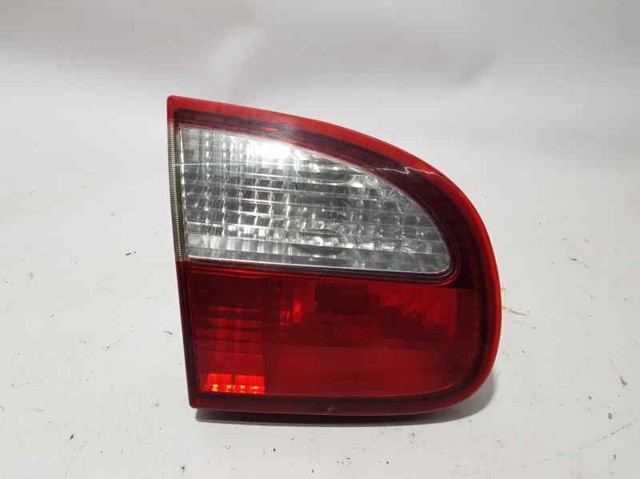 Lampa zespolona tylna lewa wewnętrzna 96500243 GM