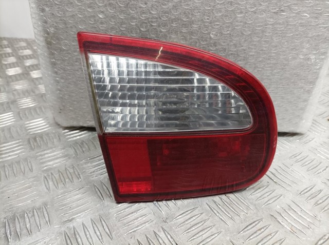 Lampa zespolona tylna lewa wewnętrzna 96500243 GM