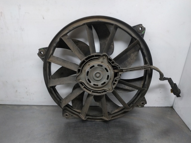 Wentylator elektryczny układu chłodzenia kompletny (silnik+wirnik) 9650116580 PEUGEOT