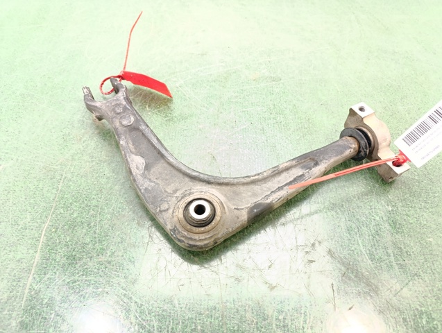 Wahacz zawieszenia przedniego dolny lewy 9650256880 PEUGEOT