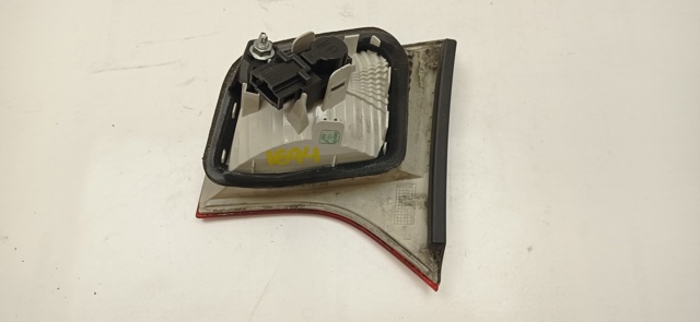 Lampa zespolona tylna lewa wewnętrzna 96503801 VAG