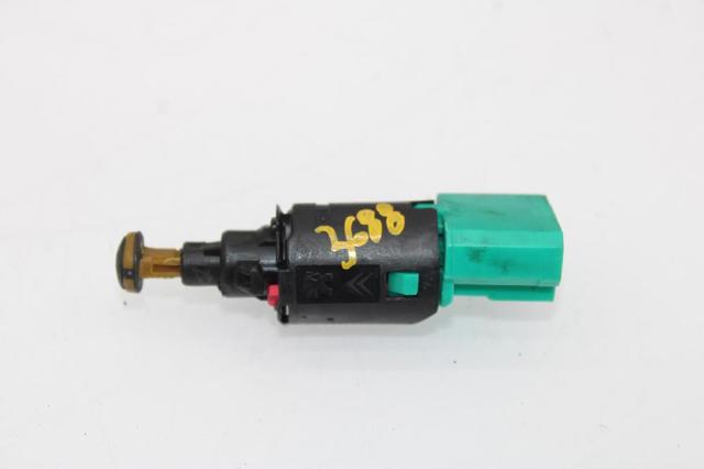 Czujnik włącznika świała stop 9650688480 PEUGEOT