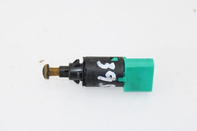 Czujnik włącznika świała stop 9650688480 PEUGEOT