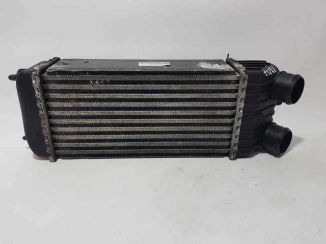 Chłodnica intercoolera 9651184880 PEUGEOT