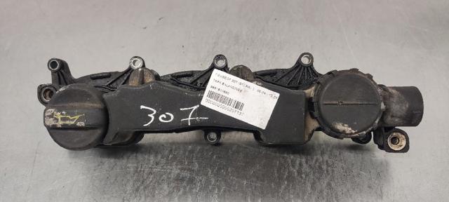 Pokrywa zaworowa 9651815680 PEUGEOT