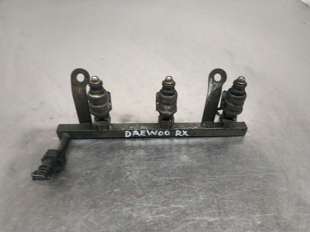 Wtryskiwacz paliwa 96518620 GM