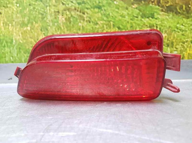 Przednia lampa przeciwmgielna tylna lewa 9652464680 PEUGEOT