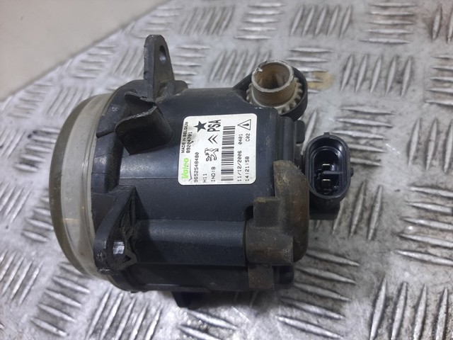 Lampa przeciwmgielna lewa/prawa 9652548480 PEUGEOT
