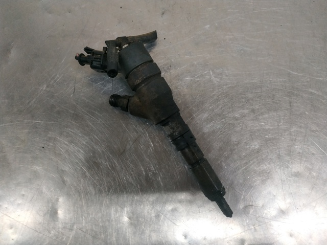 Wtryskiwacz paliwa 9653594280 PEUGEOT