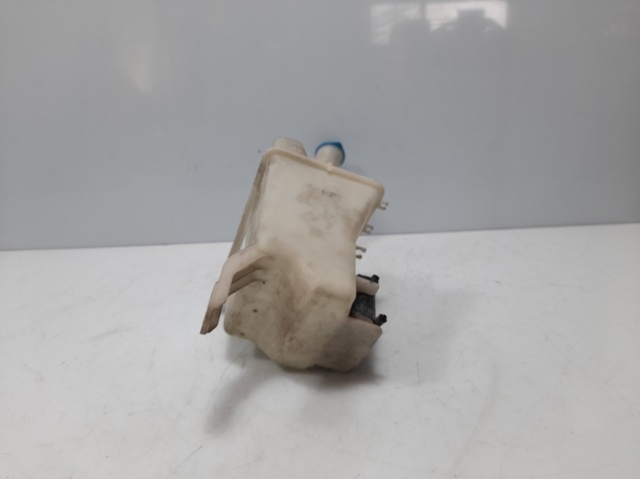 Zbiorniczek spryskiwacza szyb 96543076 GM