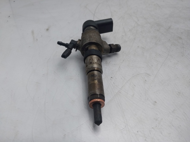 Wtryskiwacz paliwa 9654551080 FORD