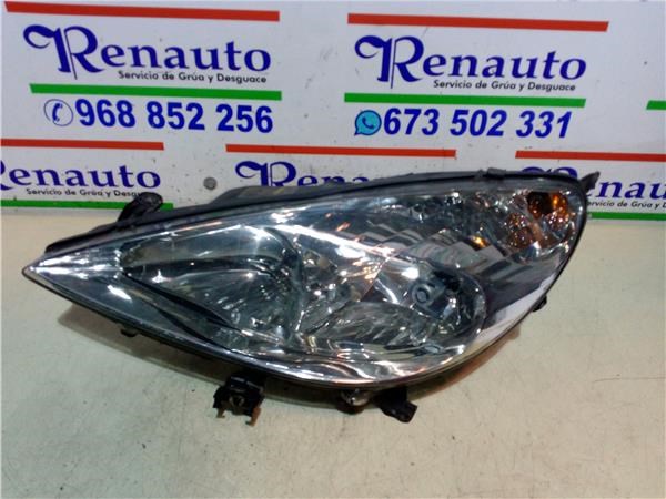 Reflektor prawy Peugeot 607 9D, 9U